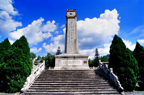 紀(jì)念碑.jpg