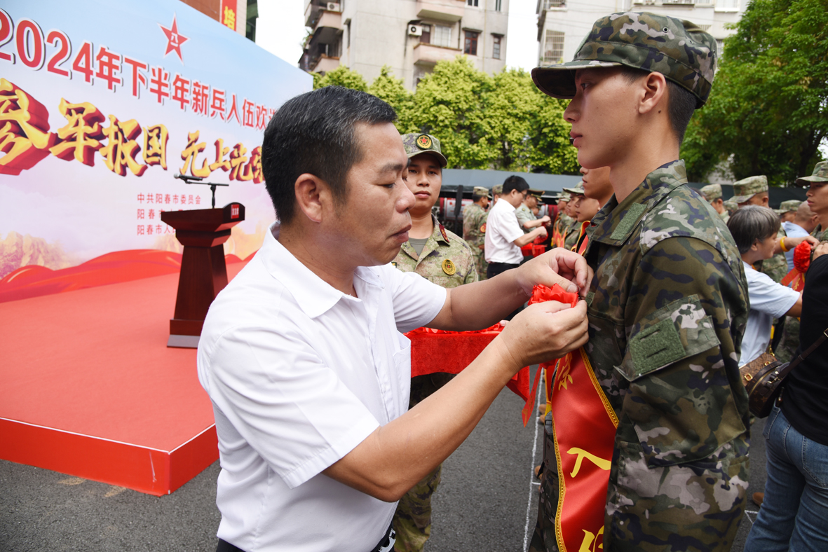 3--DSC_0022送兵.JPG
