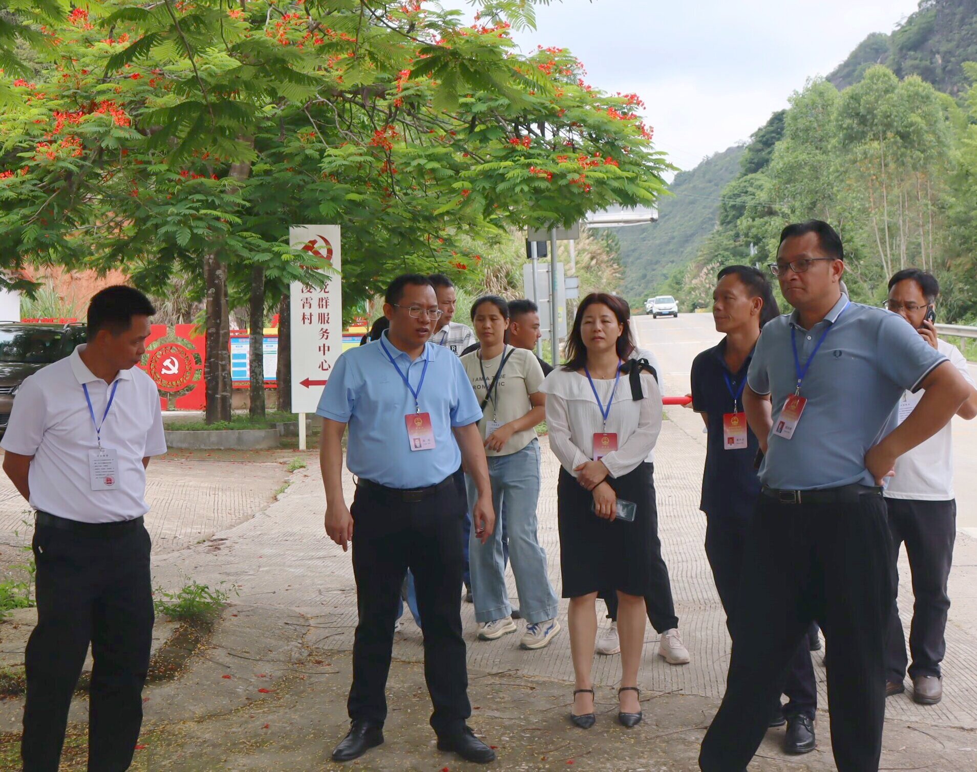 河?鎮(zhèn)開展“察民情惠民生助力百千萬&middot;人大代表在行動”調(diào)研視察活動 (5).jpg